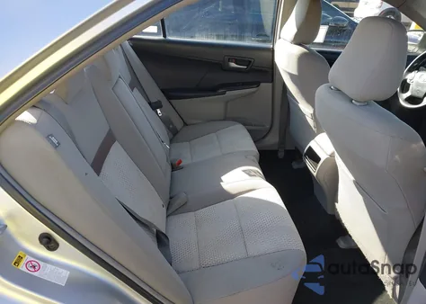 2012 Toyota Camry Le z USA, uszkodzony, nr VIN 4T4BF1FK1CR181078